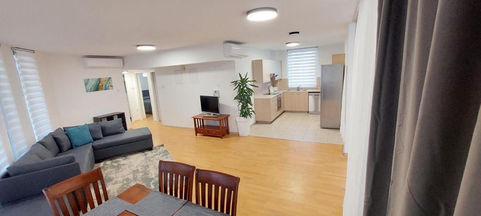 City Flats 2 Bedroom Apartment Larnaca Exteriör bild